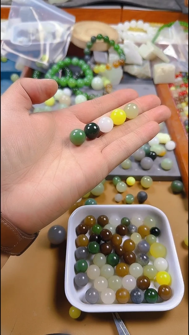 未镶嵌手链和田玉5颗卡14散珠