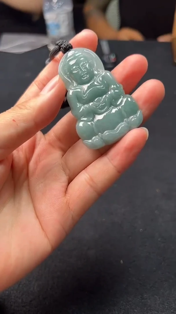 翡翠未镶嵌颈饰挂件多样性066