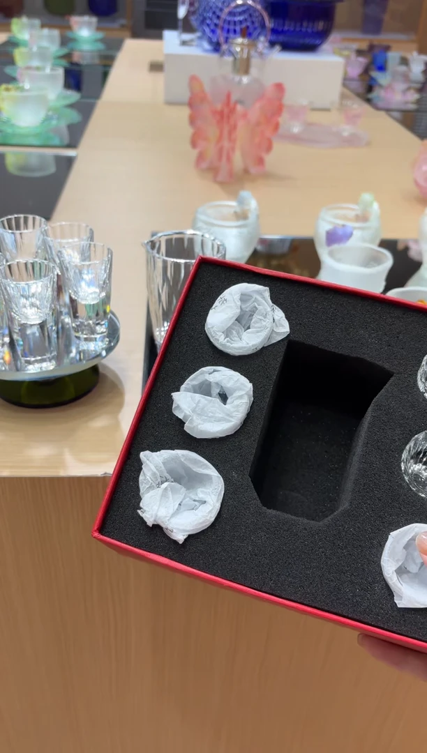 六支白酒杯 红色礼盒带分酒器