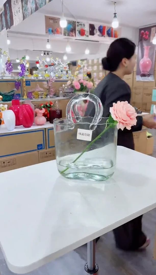 有机玻璃悠然花瓶花器E-早1