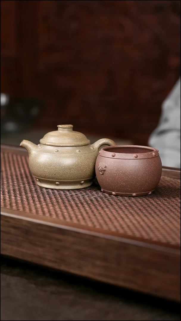 茶壶紫砂岩中泥太极 小+6拼 战鼓杯