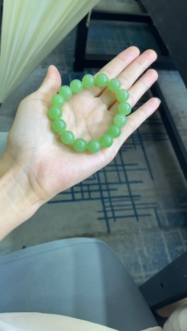 未镶嵌手链翡翠大****】手串
