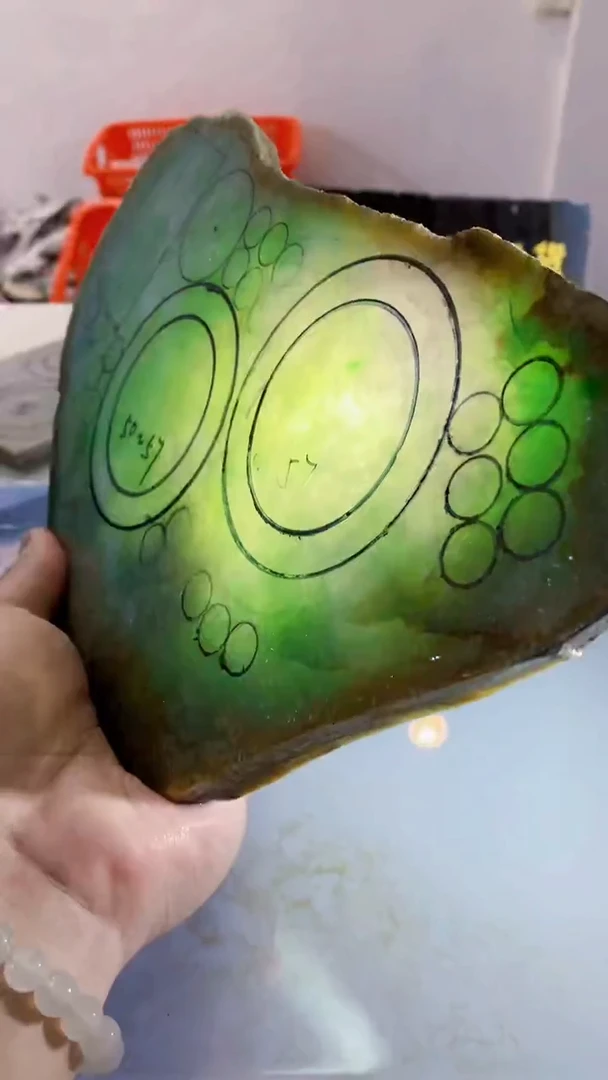 颈饰未镶嵌翡翠缅甸A货翡翠327