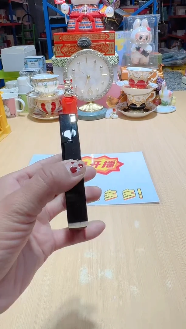 瓷片5生活的本意就是开心@@1