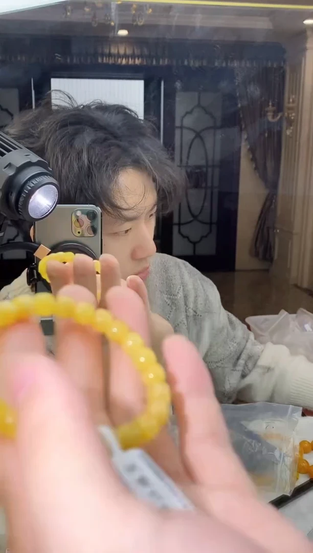 【闪购商品】蜜蜡项链未镶嵌手串
