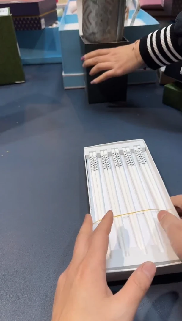 【闪购商品】瓷片K213全场正品，京东包邮