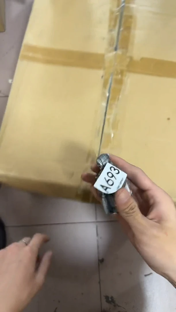 瓷片和*693中古商品，谨慎购买