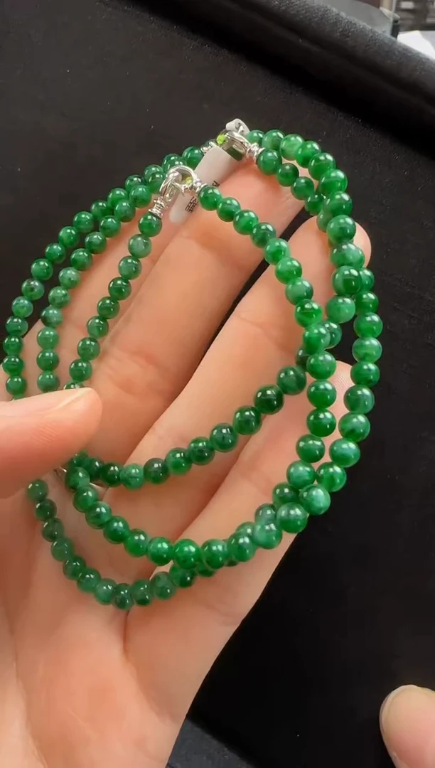 【闪购商品】翡翠颈饰18K金镶嵌642玉珠一条