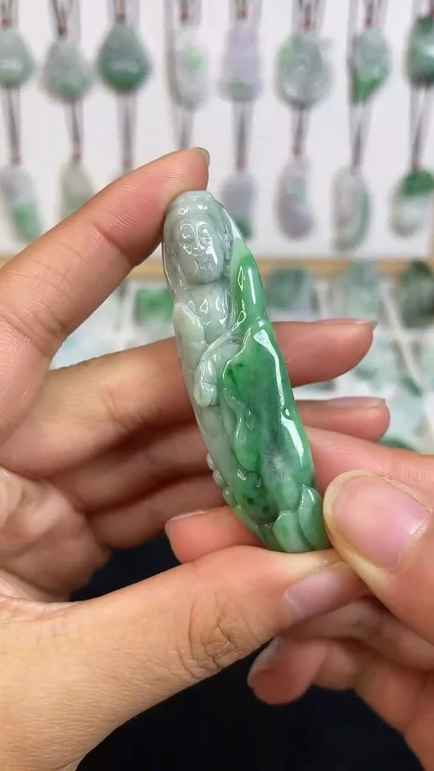 颈饰未镶嵌翡翠1