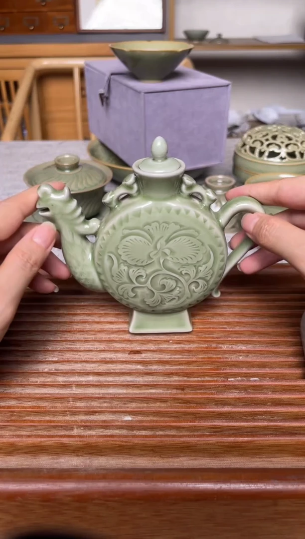 其他耀州窑青瓷凤鸣壶 微瑕
