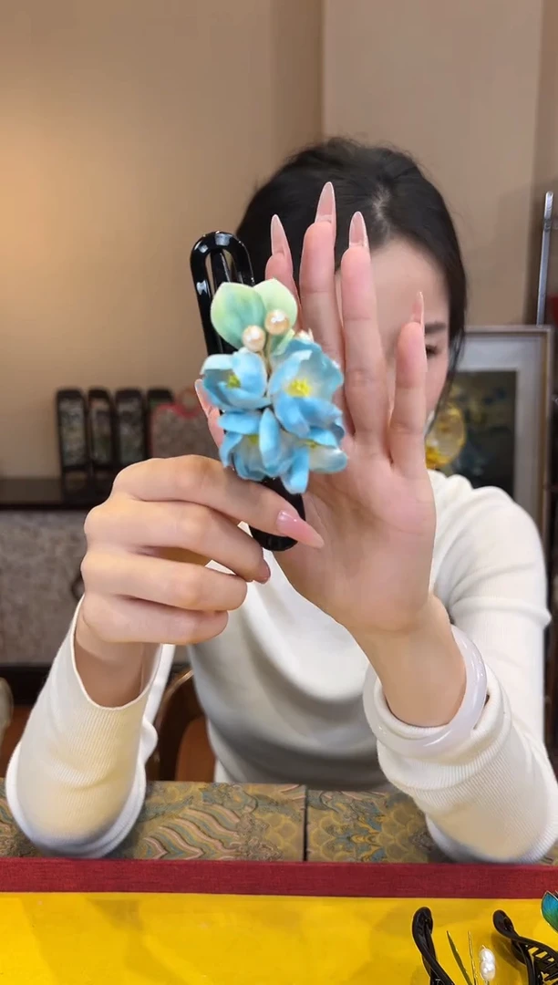 刺绣非遗绒花（发饰）