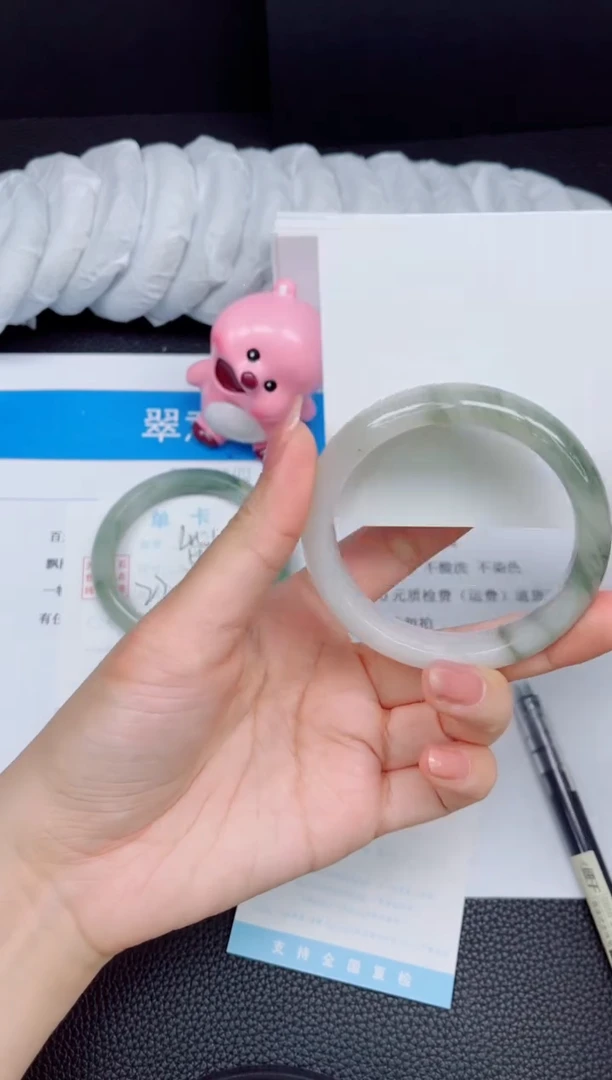 【闪购商品】石英质玉手镯未镶嵌452-53.2