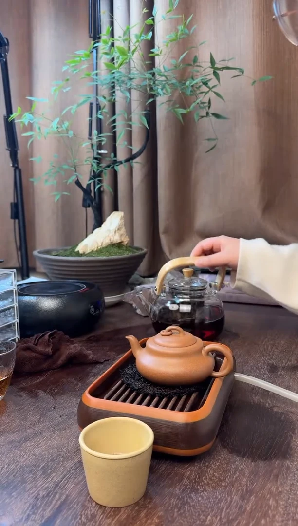 茶壶紫砂火*盒福禄-超精工半手-矿标级老宕口桃花泥-容量:190CC