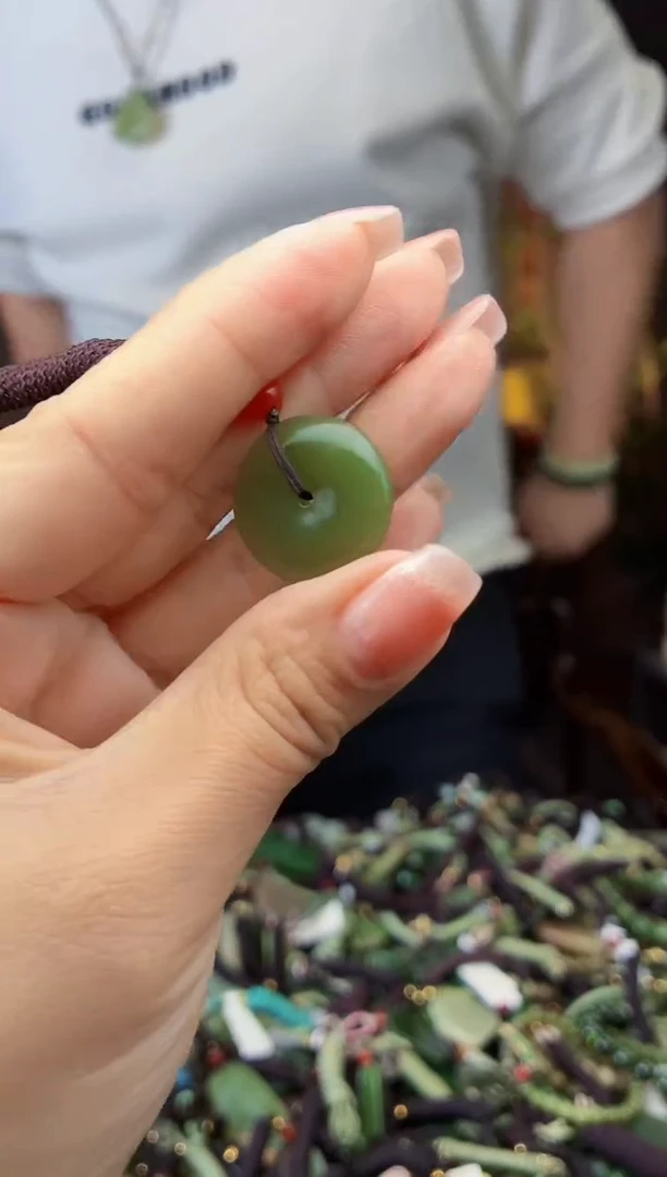 颈饰未镶嵌和田玉多样性发货拍一发一