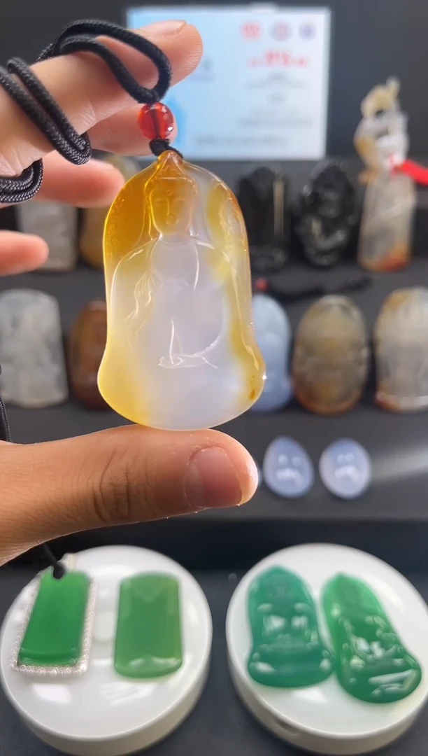 未镶嵌颈饰玛瑙/玉髓天然珠宝 一物一证