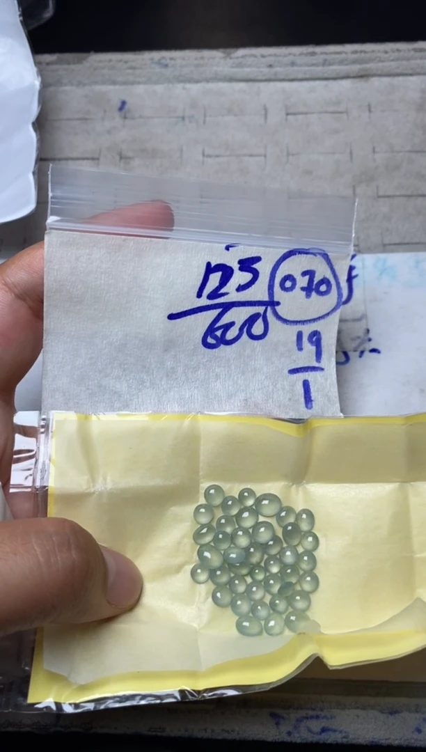 【闪购商品】定制翡翠未镶嵌缅甸天然翡翠A货070