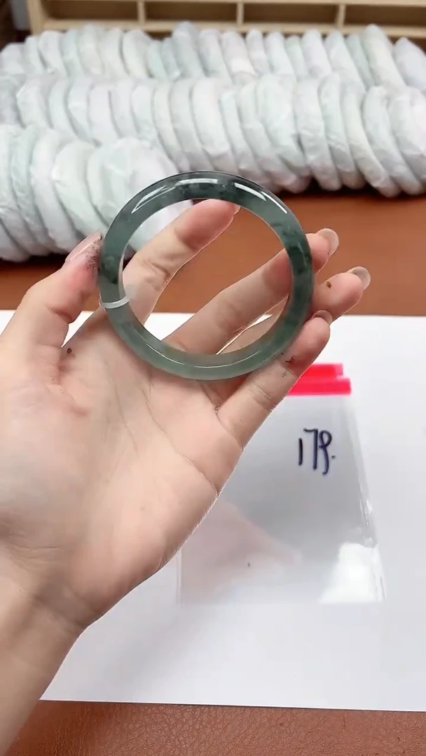 缅风精品手镯礼盒装179