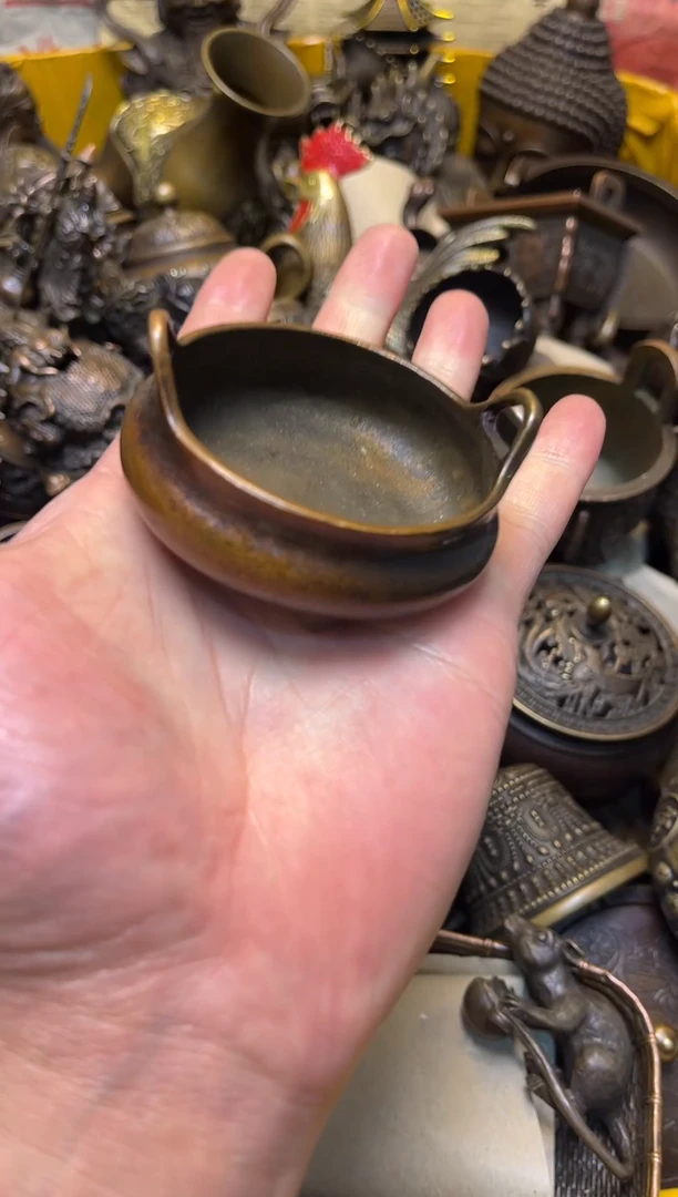 精美铜器，点击下单