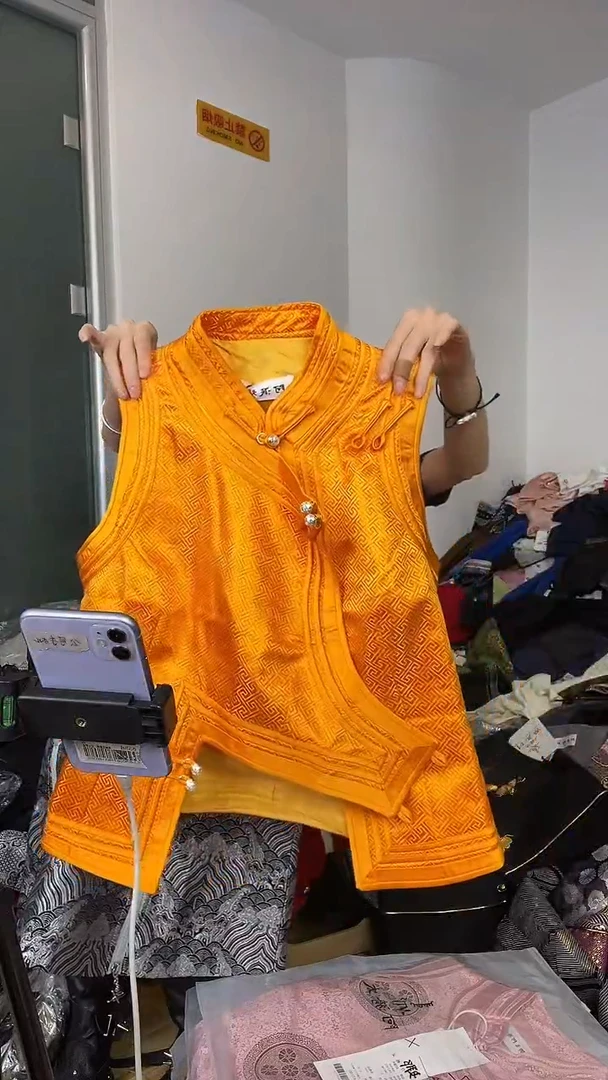 马甲  2XL码   125-135斤