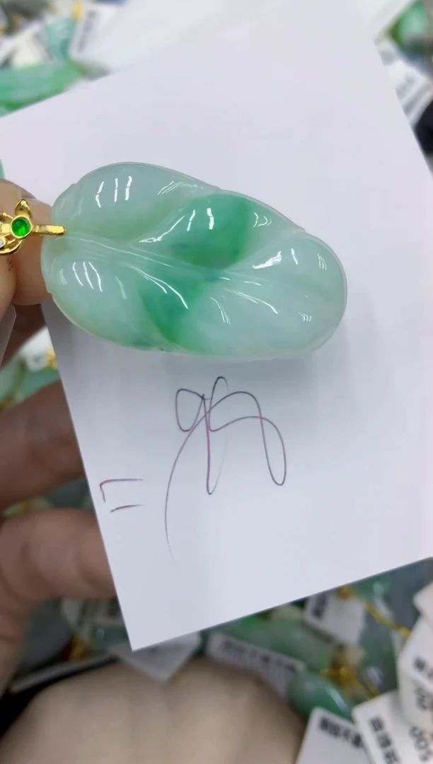 颈饰未镶嵌翡翠111111111111