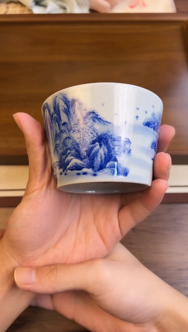 问青坊纯手工手绘青花山水柴窑大容天杯