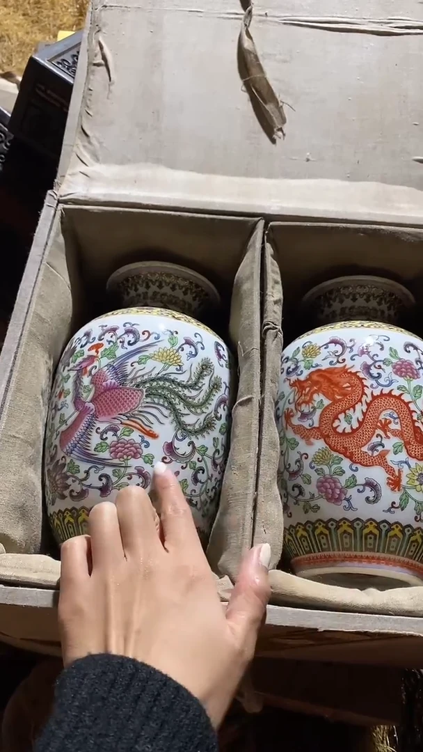 香榧木（1对龙凤瓶子）