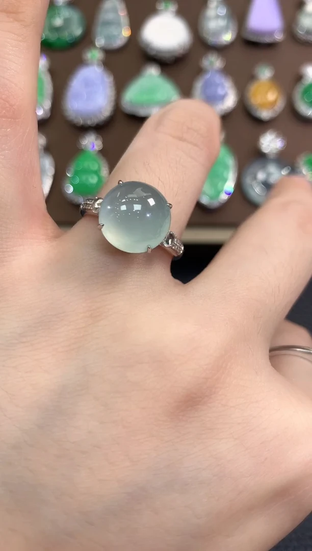 翡翠戒指18K金镶嵌春日珠宝 B78