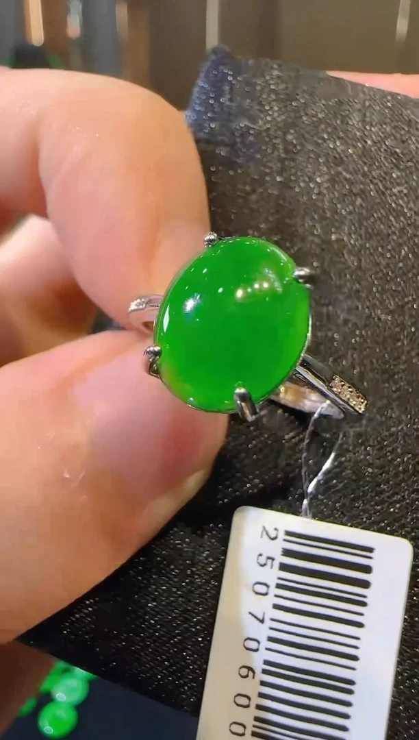 翡翠戒指银S925镶嵌