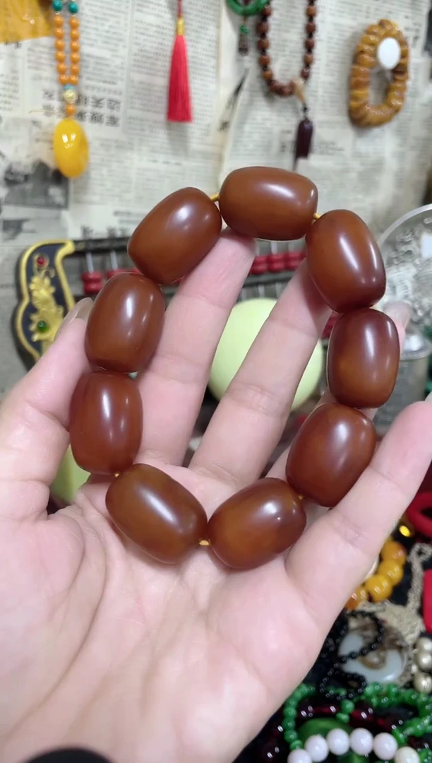 未镶嵌蜜蜡裸石主播推荐主播推荐