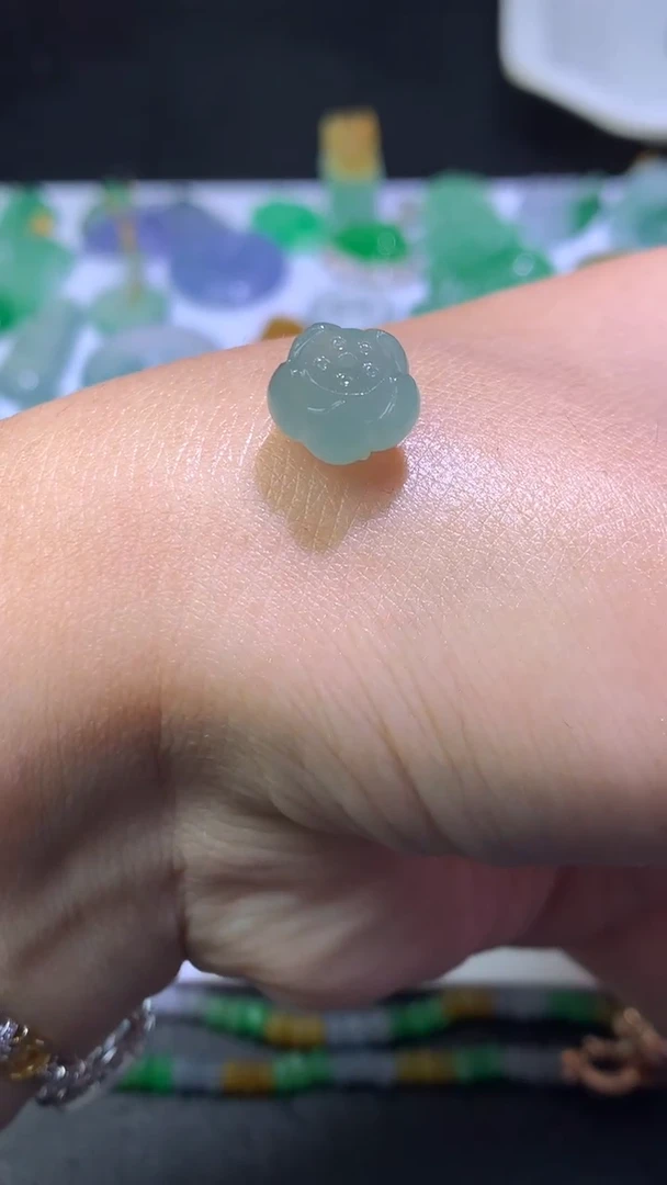 未镶嵌定制翡翠毛货