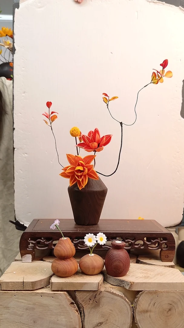 木木实木花瓶直播间