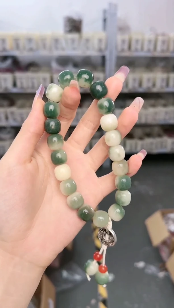 菩提吊坠S-C702085S-C702085