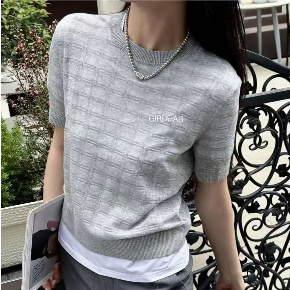 GIRDEAR/哥弟春夏新款格纹休闲时尚短袖套头圆领针织T恤女 138053