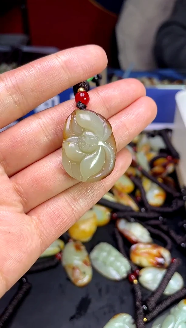 【闪购商品】和田玉颈饰未镶嵌123