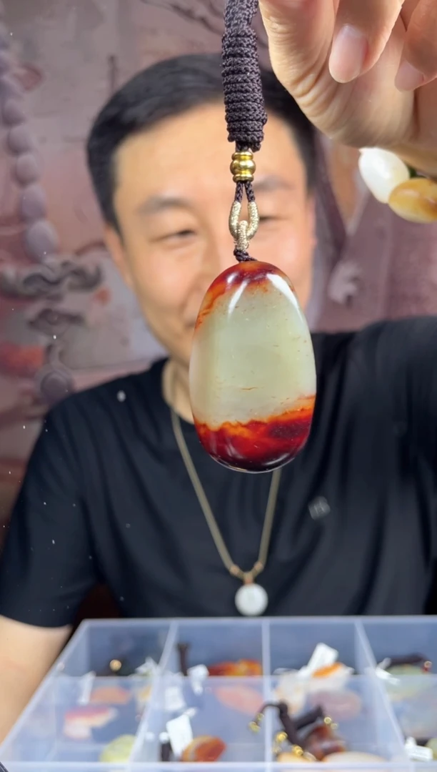 和田玉未镶嵌颈饰01