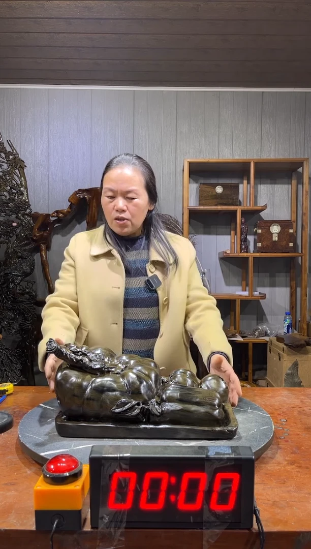 金丝楠秋*呱呱来财摆件