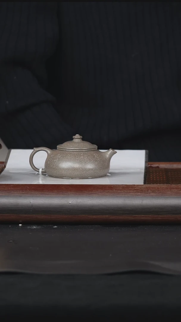 【闪购商品】紫砂茶壶20蟹壳青寒江