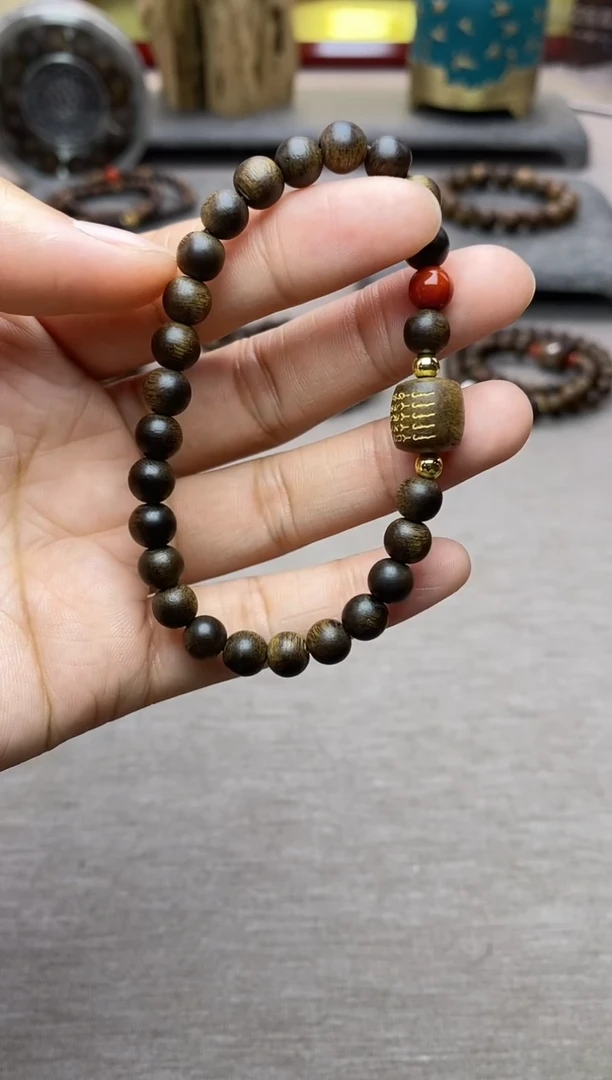 【闪购商品】沉香手串富森红土0.6+五条+配饰沉水单圈
