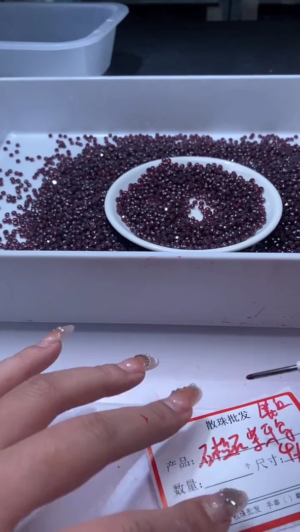 颈饰未镶嵌石榴石w61石榴石算盘切面4*2mm*20颗