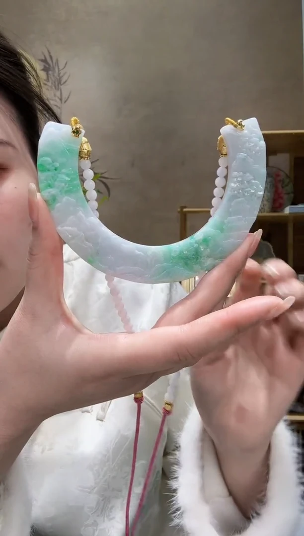 【闪购商品】翡翠颈饰未镶嵌吊坠