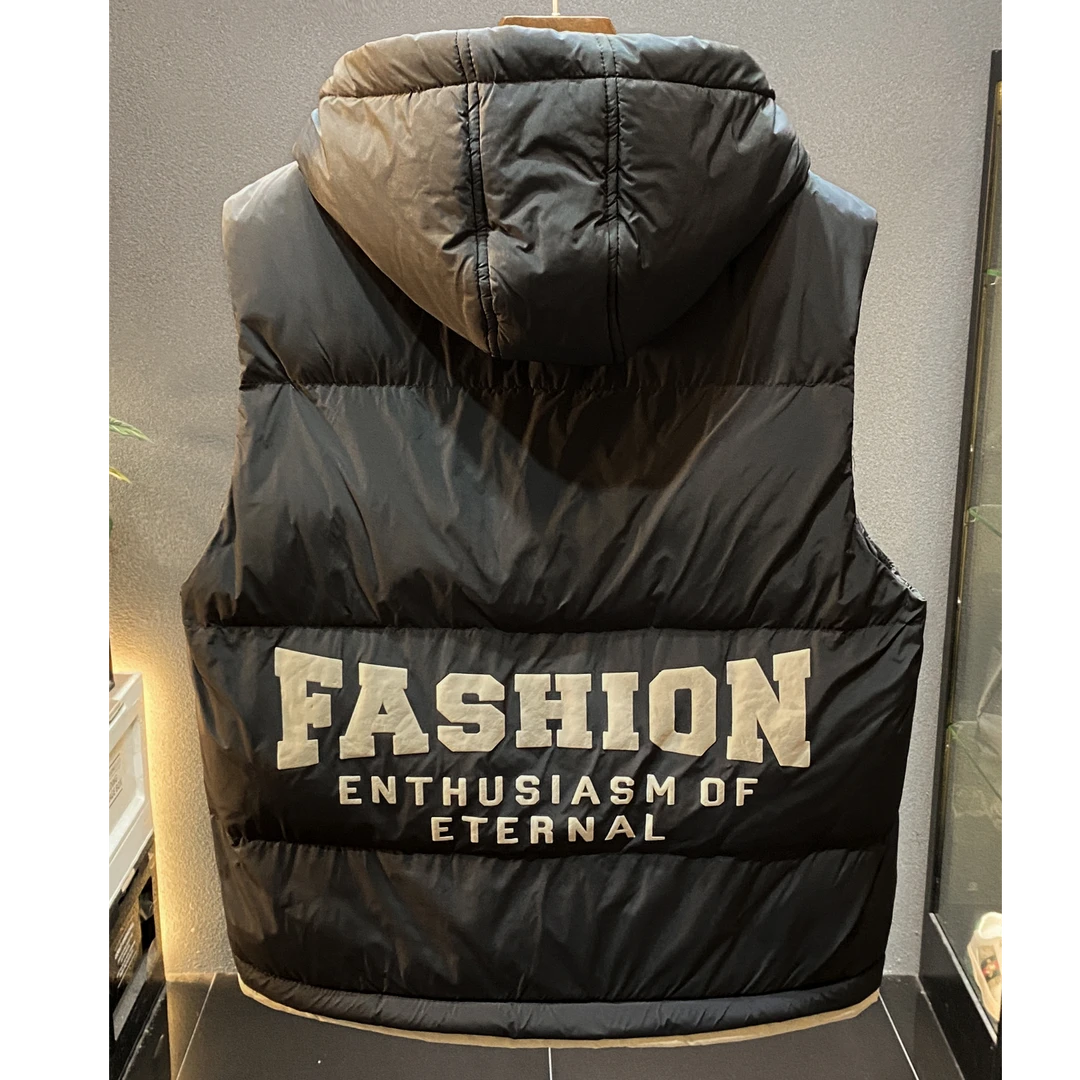 玛加西曼特白鸭绒连帽羽绒马甲秋冬季无袖坎肩帅气背心保暖外套