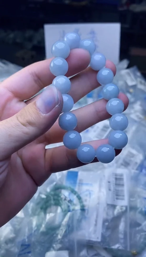 定制翡翠未镶嵌天然缅甸A货翡翠，多样性发货，拍一发一