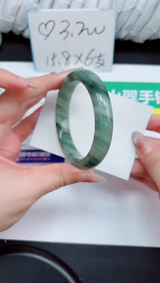 石英质玉手镯未镶嵌122-58.5