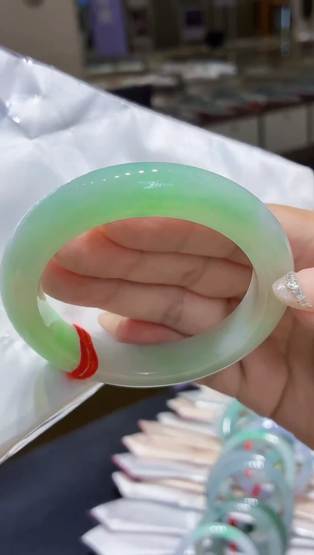 未镶嵌手镯翡翠翡翠手镯56