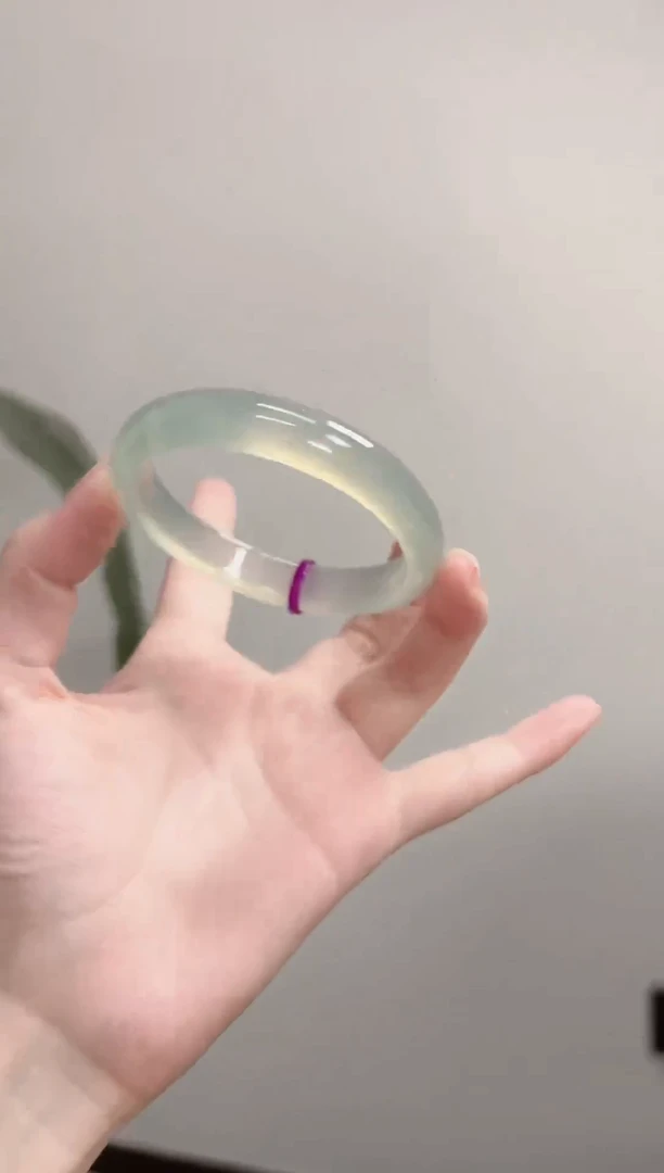 手镯玛瑙/玉髓未镶嵌55-56正圈