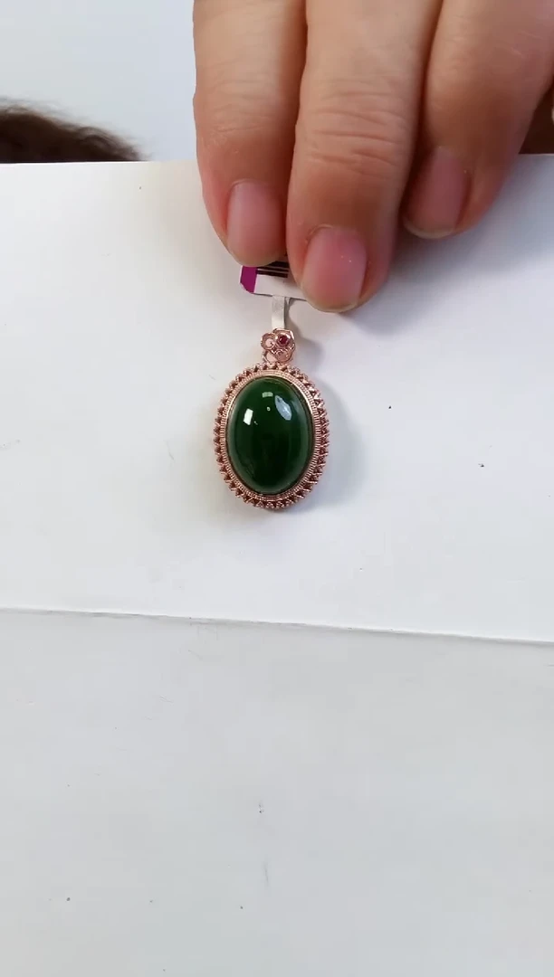 和田玉银S925镶嵌颈饰吊坠