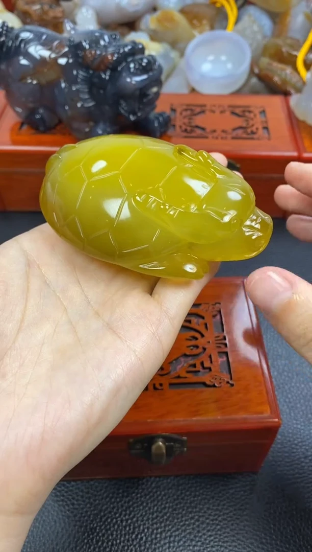 未镶嵌手把玛瑙/玉髓绿****）1