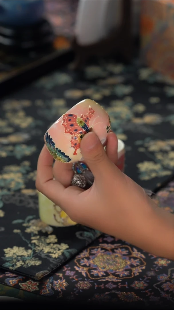 英姐好物分享@@法华彩蝴蝶禅定杯