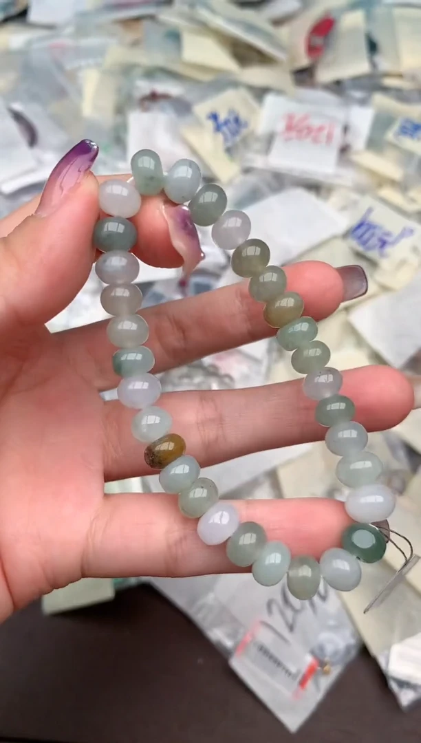 翡翠挂件未镶嵌一