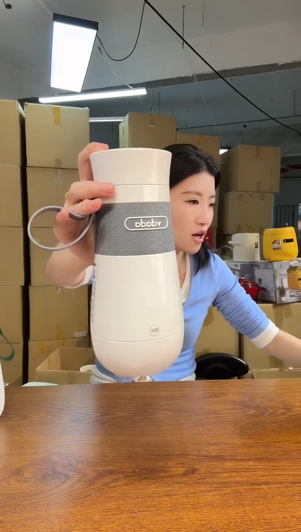 小狐狸瓷器哇哇哇